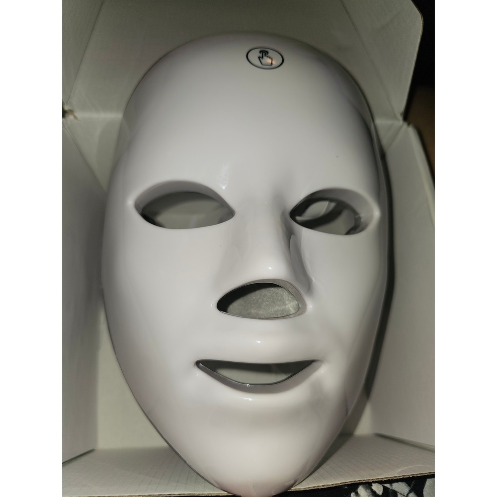 U+ Plus LED Light Therapy Facial Mask 7 Color Beauty Instrument White
